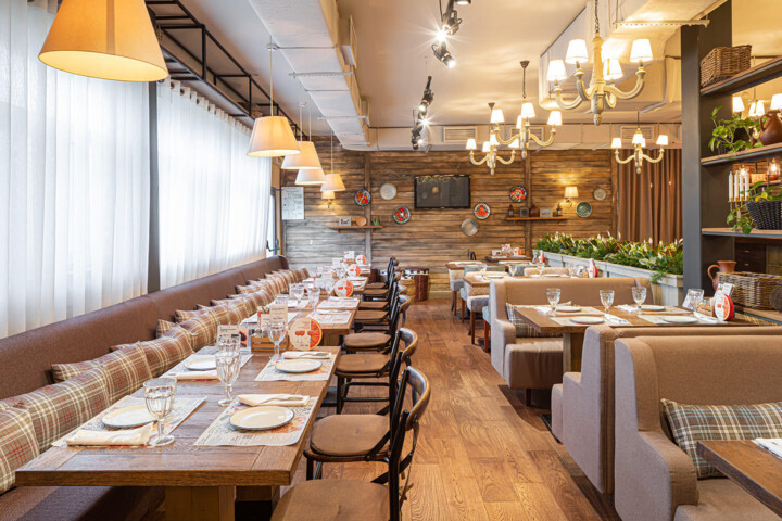 Интерьер ресторана Джонджоли