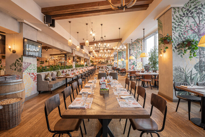 Интерьер ресторана Джонджоли