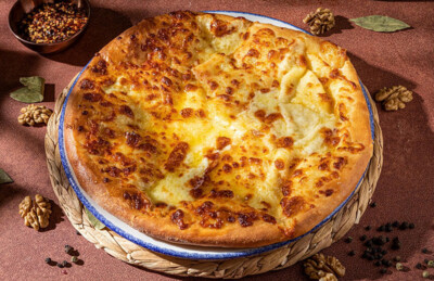Хачапури по-мегрельски