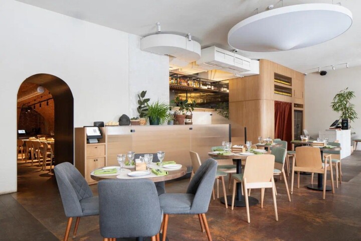 Интерьер ресторана Джонджоли