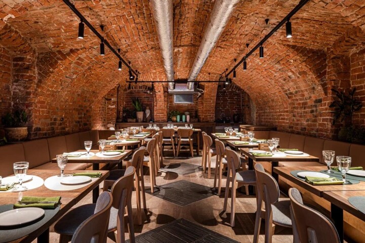 Интерьер ресторана Джонджоли