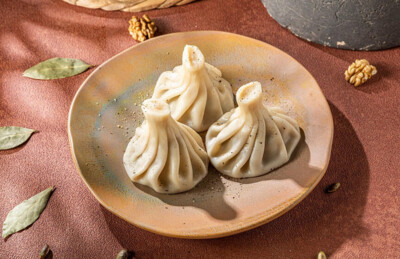 Хинкали с говядиной и свининой (3 шт)