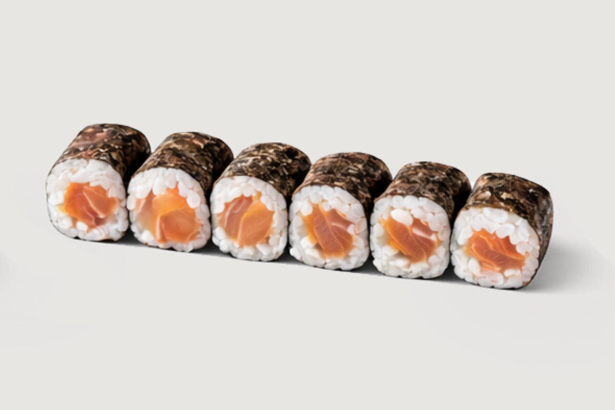 Ролл с лососем
