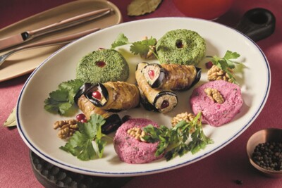 Ассорти пхали с рулетиками из обжаренных баклажанов