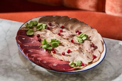 Ассорти из мясных закусок